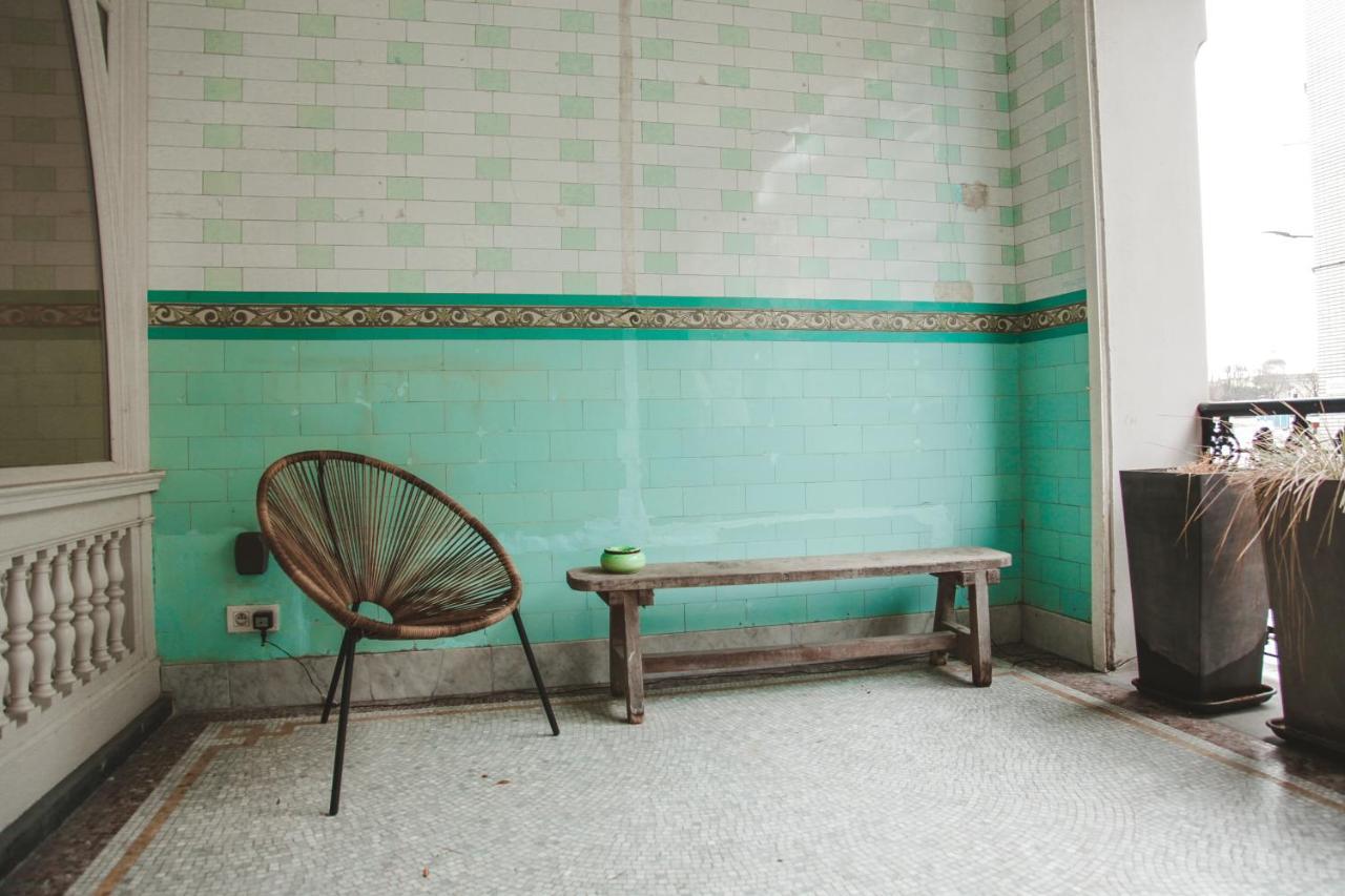 Spacious Belle Epoque House With Free Parking Остенде Экстерьер фото
